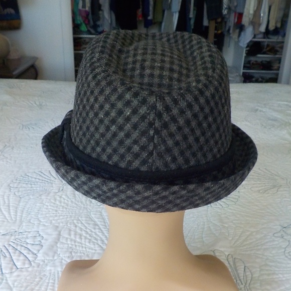 Hatter Co. Gray/Black Wool Fedora (Unisex) - Picture 7 of 10